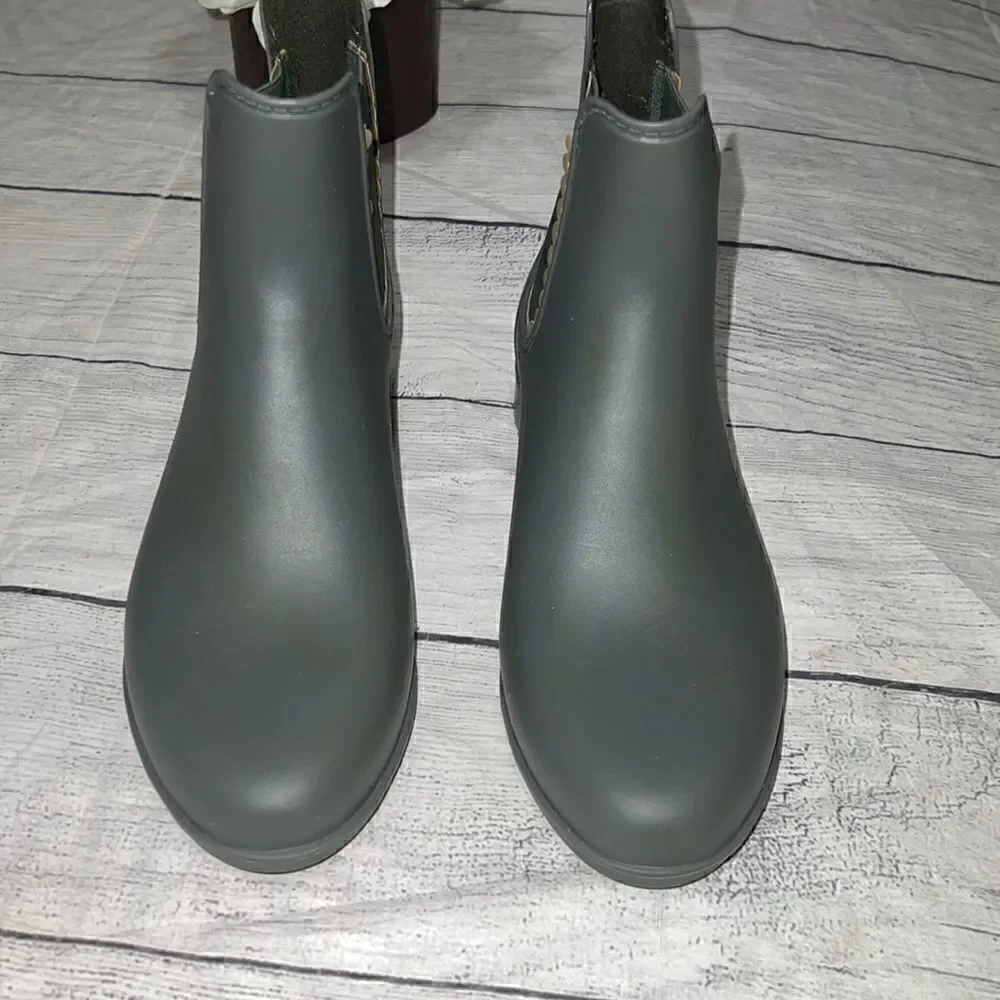 Jack Rogers Sallie Rain Boots Gray Pull-On Ankle Wellies sz 6